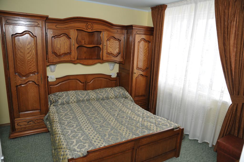 Pensiunea Lory Agarcia Kamer foto